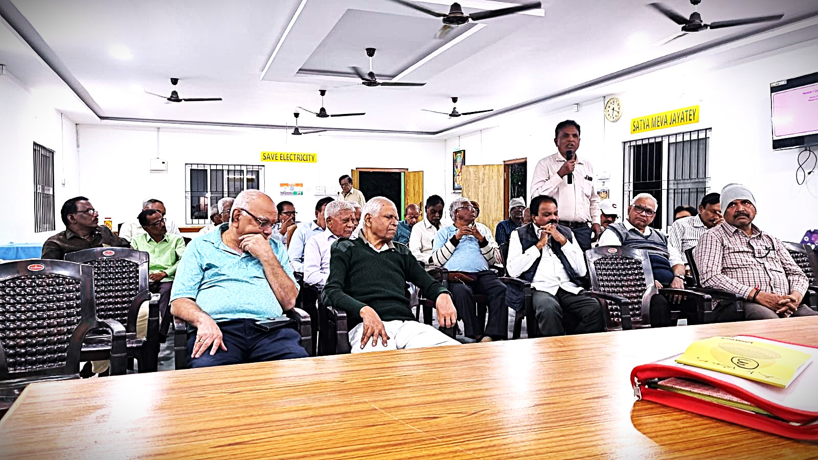 6Ravinder garu sharing his views in 40th meeting on 2025-12-09.jpeg